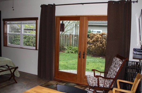 Sellwood-Moreland House | Family-friendly, quiet, clean, feels like home! Beautiful garden!