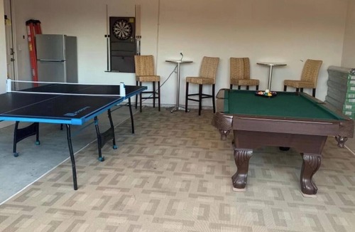 Racquet Club Estates House | Family vacation resort with 3200sf of living space