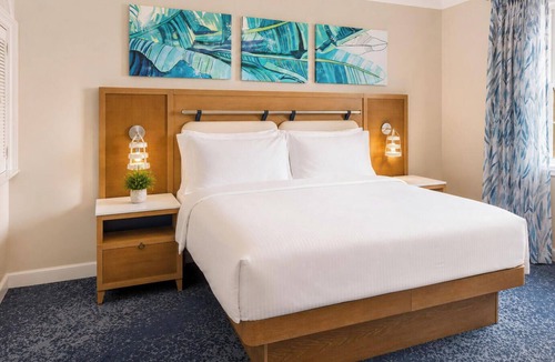 Paradise Island Resort | 𝐅𝐢𝐧𝐝𝐢𝐧𝐠 𝐌𝐞𝐢𝐥𝐢-Incredible Atlantis Waterpark w/Harborside Resort stay