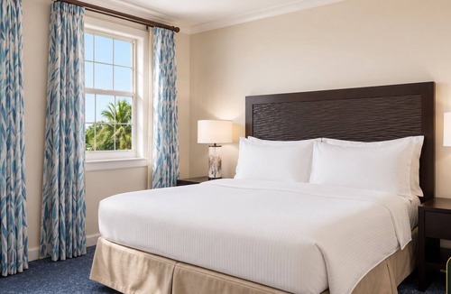 Paradise Island Resort | 𝐅𝐢𝐧𝐝𝐢𝐧𝐠 𝐌𝐞𝐢𝐥𝐢-Incredible Atlantis Waterpark w/Harborside Resort stay