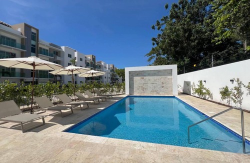 Santiago Province Apartment | first floor apartment in Santiago king side bed pool