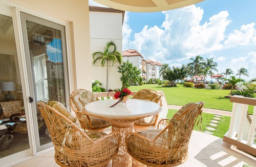 San Pedro Condo | FIRST FLOOR WALK OUT TO POOL! - ONLY A FEW LIKE THIS AT RESORT! SLEEPS 2 - 8
