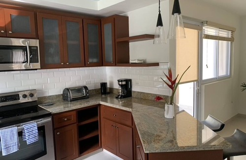 Albion House | Fresh Horizon at Miramar - Exquisite 2-bedroom townhouse