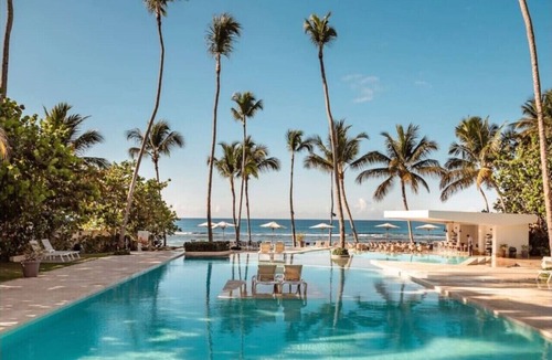 Juan Dolio - El Pueblo Apartment | FrontBeach Apt Pool AC Juan Dolio Beach Aquarella