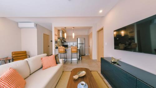 Downtown Santo Domingo Apartment | Fully Serviced Apartment at Regatta Living II - 304