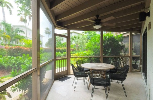 Seven Mile Beach Apartment | Garden View Unit at Plantana Condominiums