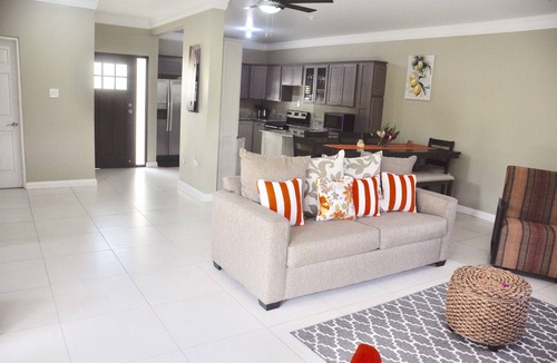 Mammee Bay Villa | Gated and Private Beachside Villas - Old Fort Bay (Chatham @ Watermill Villas)