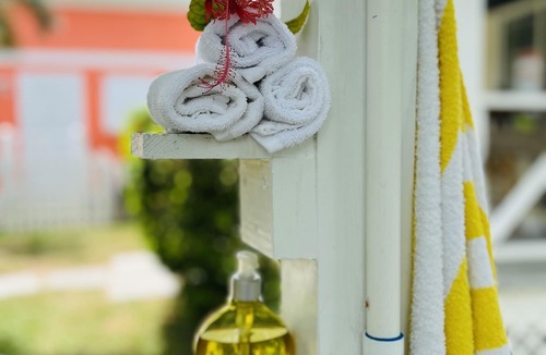 Spanish Wells House | 🇧🇸 GEAUX FISH Spanish Wells Sea Swings kayak beach snorkel gear! FREE GIFT 🏝️🩵💛🖤🇧🇸