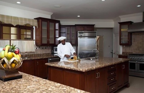 Montego Bay Villa | Golden Castle 8-LUXURY VILLA! FULLY STAFFED! POOL! GOLF! SECURITY!