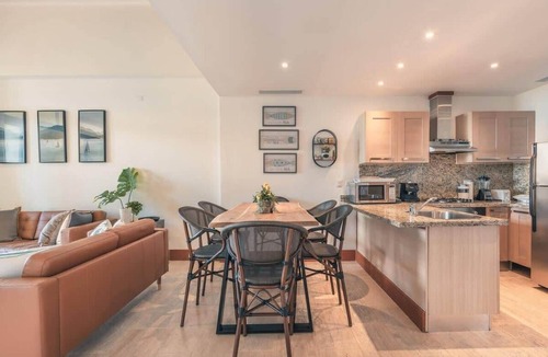 Los Altos Apartment | Golf view apartment with balcony in Casa de Campo