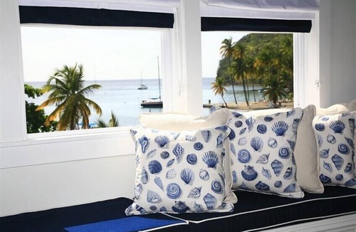Marigot Bay Condo | Gorgeous Waterfront Apartment with free access to Zoetry Hotel, Marigot Bay