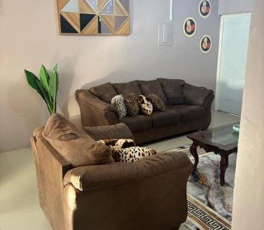 Spanish Town House | Grace