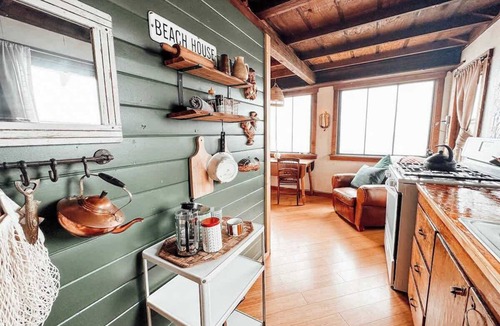 Port Angeles Cabin | Halibut Hole Olympic Beach Cabin on the Strait of Juan De Fuca