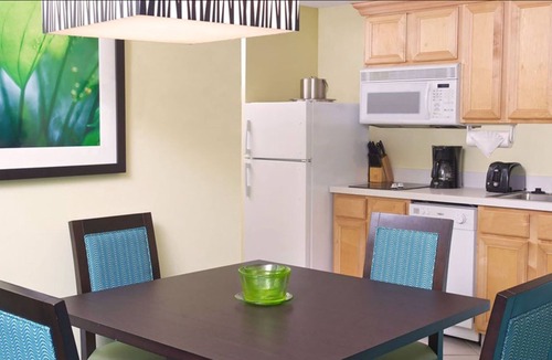 Paradise Island Villa | Harborside Atlantis Bahamas - Sleeps 4 Full Access to Atlantis Water Park