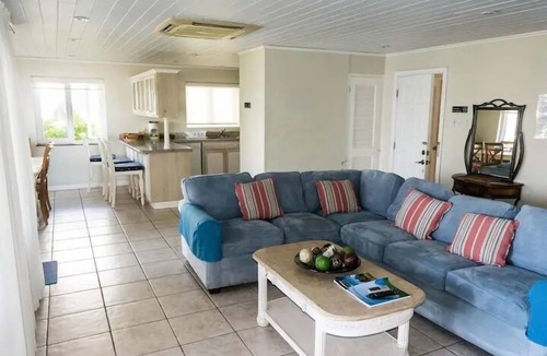 Rodney Bay Apartment | Harbour Villa 14a, 3-Bed Water-front Villa with Pool