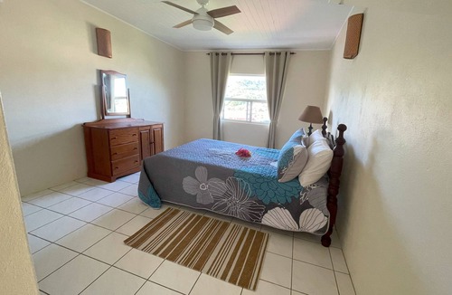 Belmont Apartment | Harbourview Apartments – Where Breathtaking Views Meet Island Comfort.