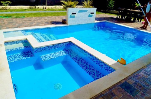 La Vega Province Villa | Hermosa Villa con vista a la montaña, Piscina, BBQ, Jacuzzi, Rio cerca