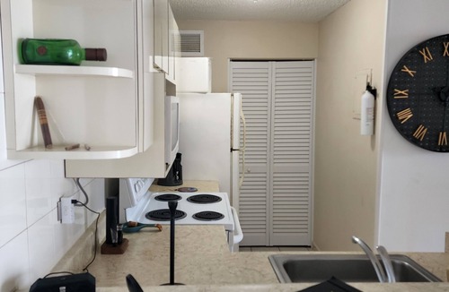 La Pared Apartment | Hermoso apartamento con A/C en zona costera en Luquillo