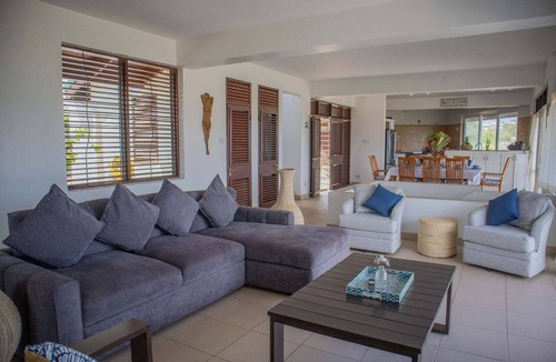Cap Estate Villa | Hilltop 1-bed Villa With Great Views Out To Sea - Villa Cadasse 1 Bedroom Villa by RedAwning