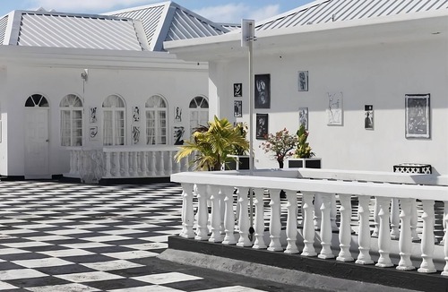 Port Antonio Apartment | Historic Hotel w/Overlooking views of the Caribbean Sea and the Blue Mountains!