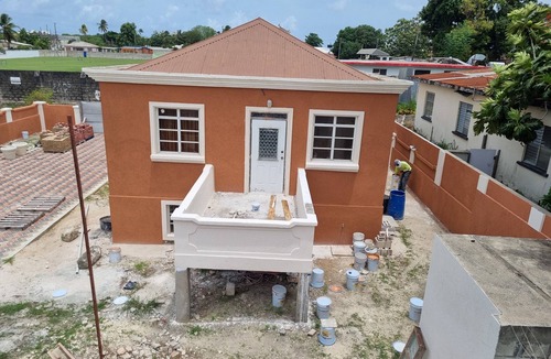 Bridgetown House | HISTORIC MONOR. Charming 2-bedroom house with WiFi, AC in delightful Bridgetown