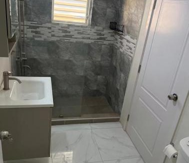 Portmore House | Home in Phoenix Village Jamaica