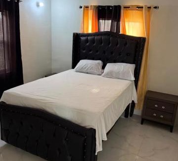 Portmore House | Home in Phoenix Village Jamaica