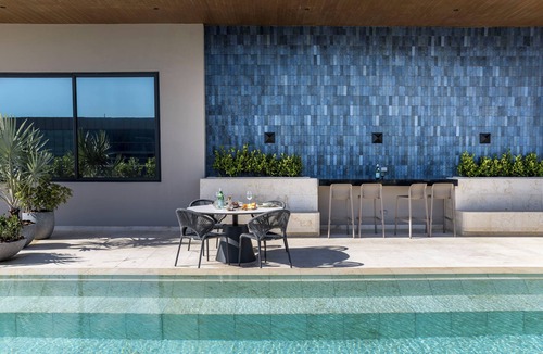 Yolanda Morales Apartment | Homeclub 1BR Residence BlueMall Rooftop Pool & Gym