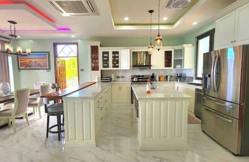 Castries Villa | Homey 1 K-Bed Villa with Living Rm Sofa Bed. Ask about 2nd Rm w/Bunkbed Option