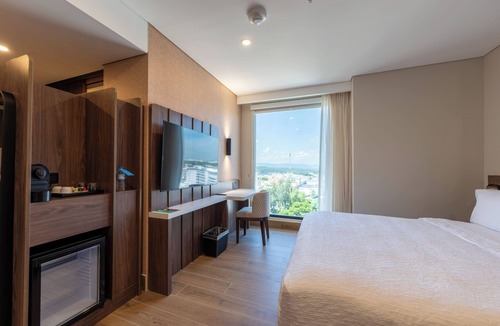Santiago Province Hotel | Hotel Hampton by Hilton Santiago de los Caballeros