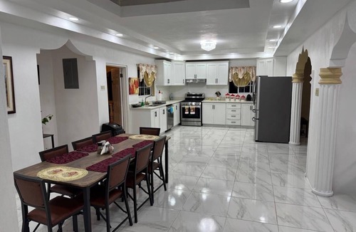 Stewart Town House | Huntley Mansion2. Spacious house 15 minutes from the beach.