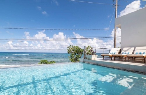 Rural Hill Villa | Island Oasis By The Sea