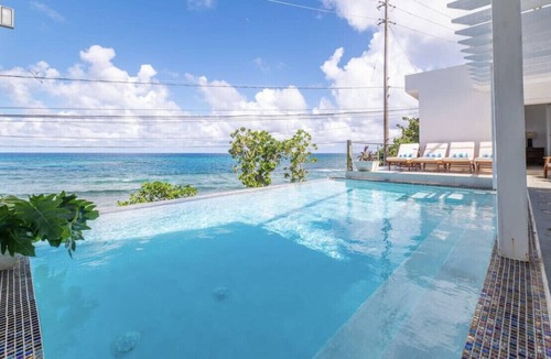 Rural Hill Villa | Island Oasis By The Sea