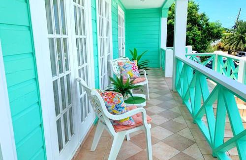 Jolly Harbour Apartment | Jolly Holiday Apartment 1-A