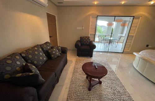 Jack's Hill House | Joy Luxury Estate Villa