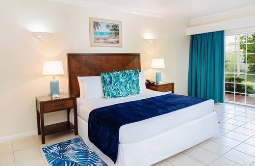 Rodney Bay Hotel | Just What You Were Looking For! Outdoor Pool, Near Pigeon Island Beach!
