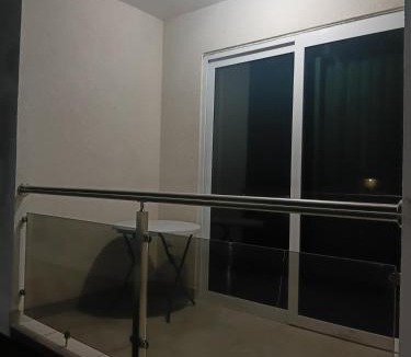 Eastwood Park Apartment | Kingston Condo with Rooftop Pool & Gazebo
