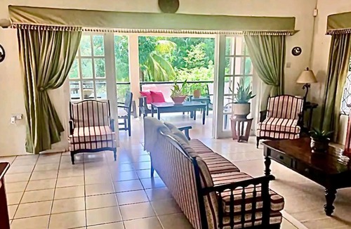 Gros Islet House | LA BELLE BREEZE VILLA, beach, pool, fruit trees, games and entertainment, nature