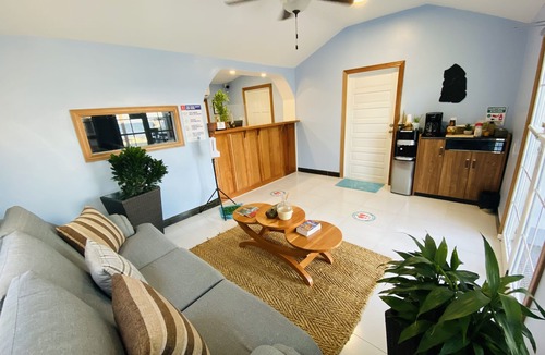 Caye Caulker Hotel | La Isla Resort