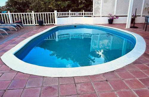 Bois d'Orange House | Labrolette Bay-Villa-Sleeps 8-Pool-Parking