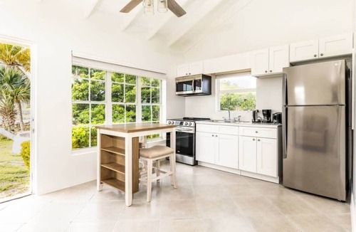 Bottle Creek House | Lagoon-Side Home Near Beach and Water Sports