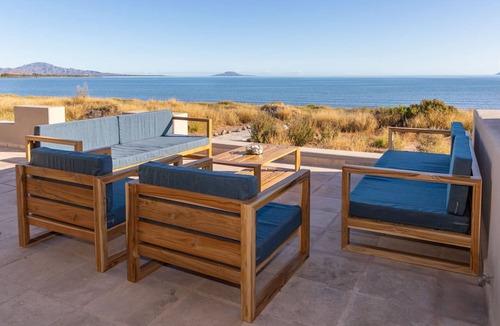 Nopolo Villa | Large Luxury Beachfront Villa with Pool, Paddleboards, Golf Carts- Family Ready!