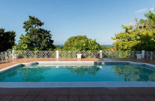 IronShore Estates Apartment | Lawrence Pool House