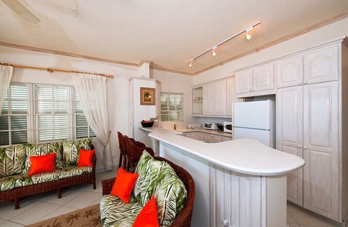 Saint Lawrence Villa | Leith Court 16, Christ Church, Barbados
