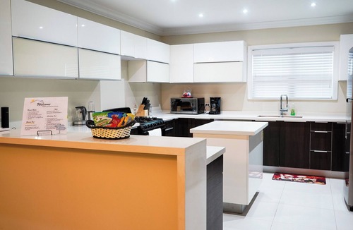Reading House | Life of Montego Bay