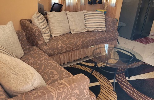Stewart Town House | LIGHT HOUSE Home away from Home. 2 Bedroom 3 Beds 2 Bathroom