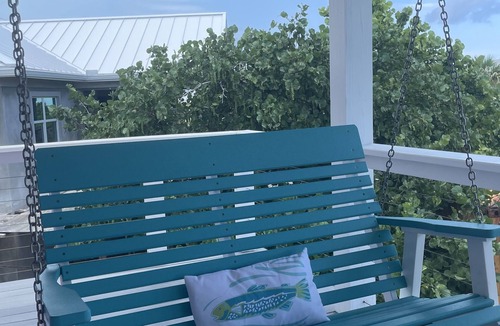 Green Turtle Estates House | Lillian's Bungalows - Ocean View Villa