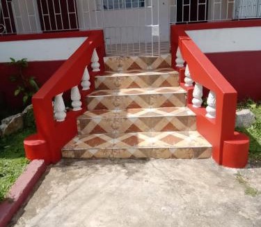 Linstead Apartment | Linstead AirB&B Crescent Avenue