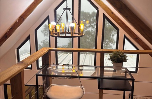 Santiago de los Caballeros Villa | Live the Avani experience: boutique cabin with a view of the city of Santiago ✨🌄