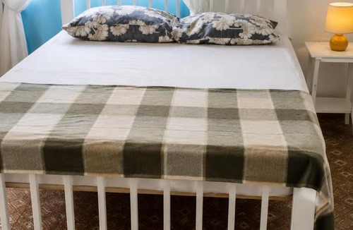 St. George's House | Liz B&B Hideaway